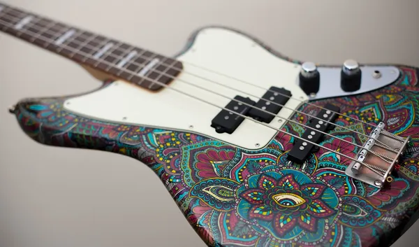 Bass Custom - projet réalisé en 2016